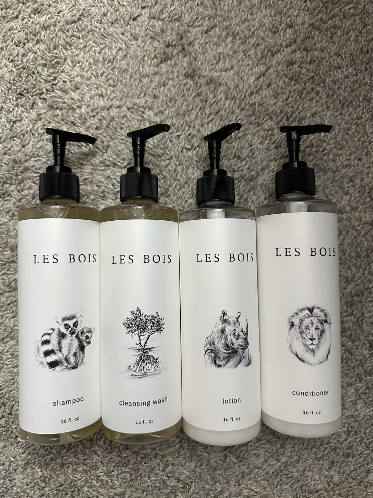 Les Bois Hair and Body Care Set.