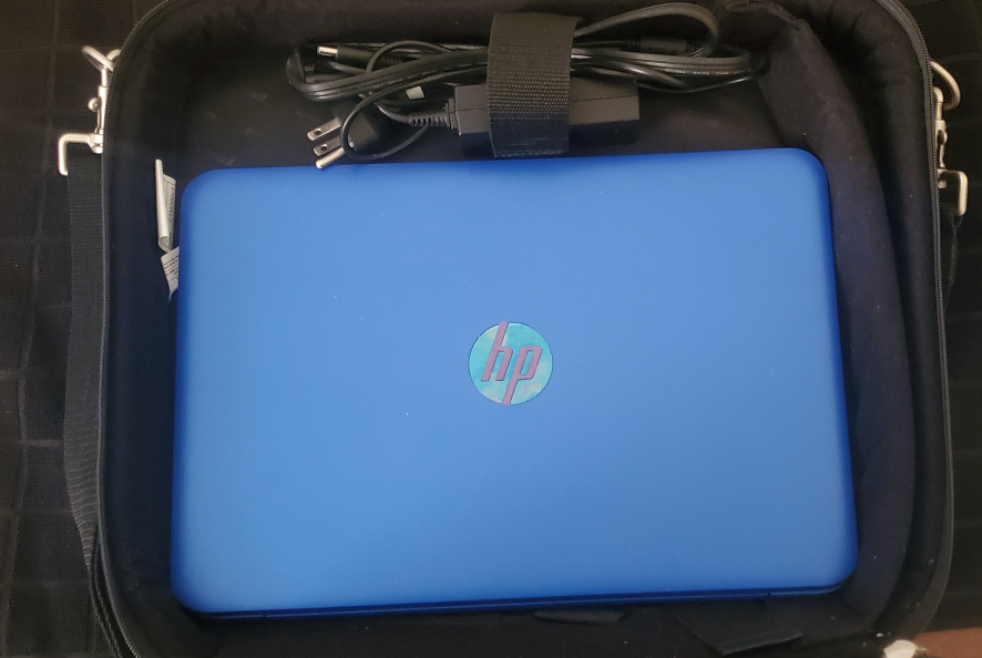 HP Laptop - photo 2