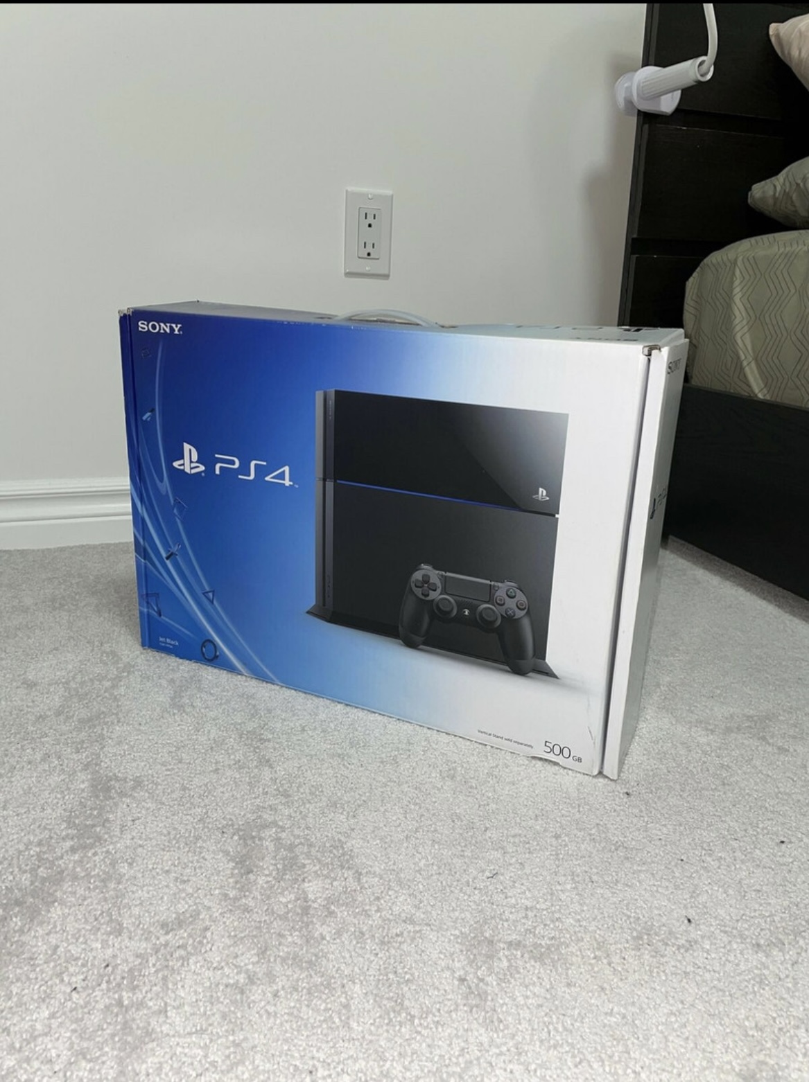 PlayStation 4 (PS4) Console - Jet Black - 500 GB