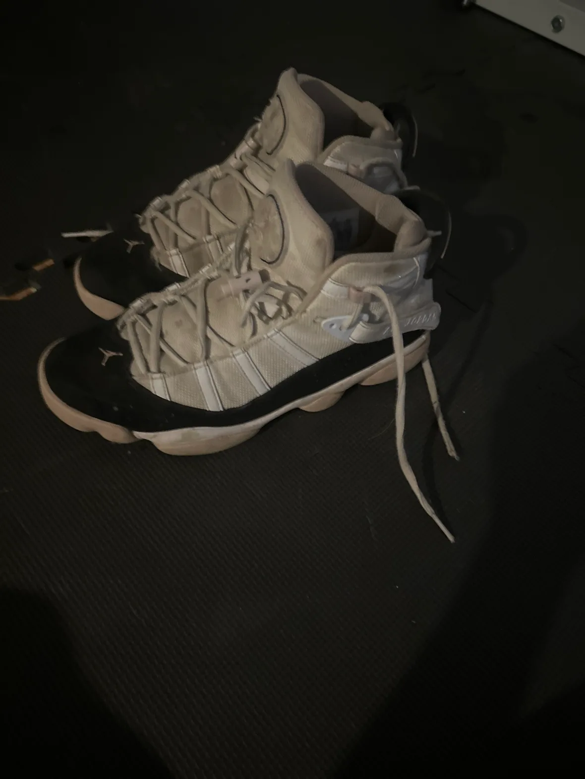 Air Jordan 6 Retro image indicator(4)