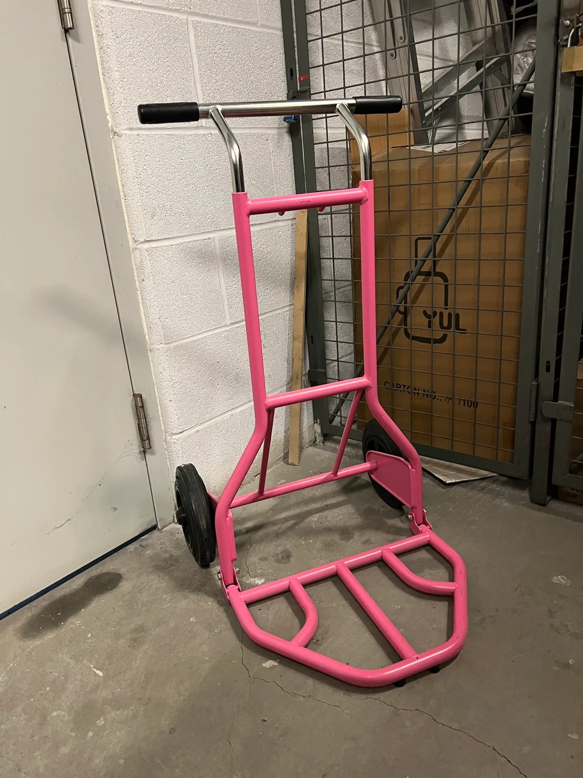 Pink Luggage Cart image indicator(2)