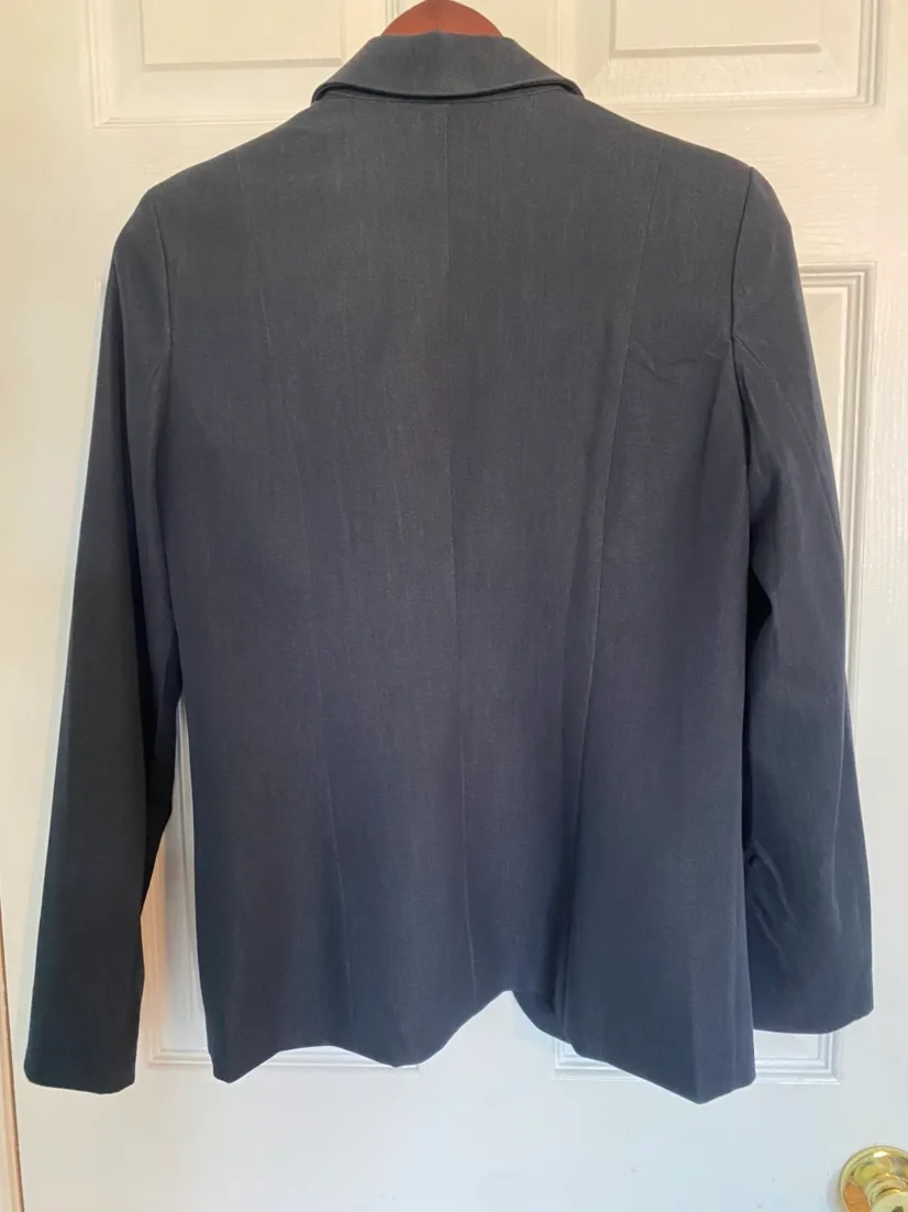 Small Women’s Suit Jacket image indicator(2)