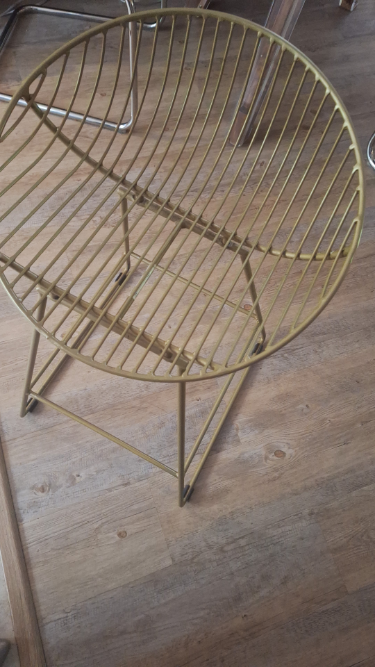 Two bar Stools - photo 2