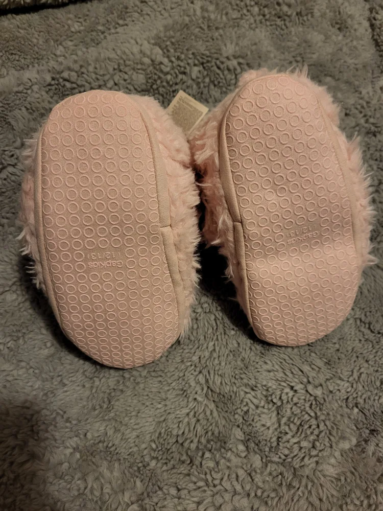 Kids Llama Slippers Size:12/13 image indicator(8)