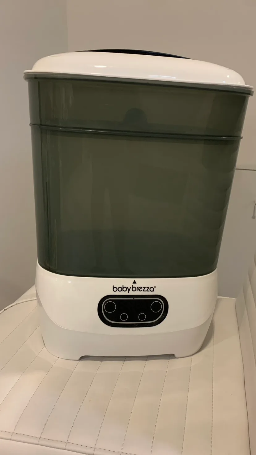 Baby Brezza Bottle and Pump Parts Sterilizer thumbnail
