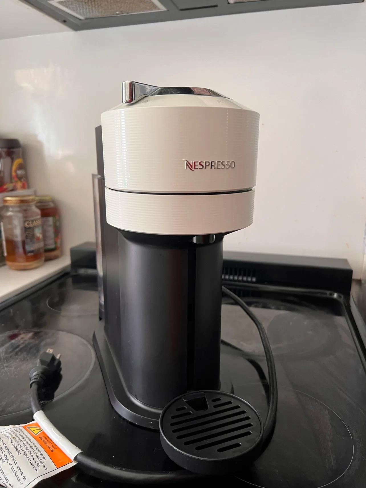 Nespresso Essenza Mini Coffee Machine thumbnail
