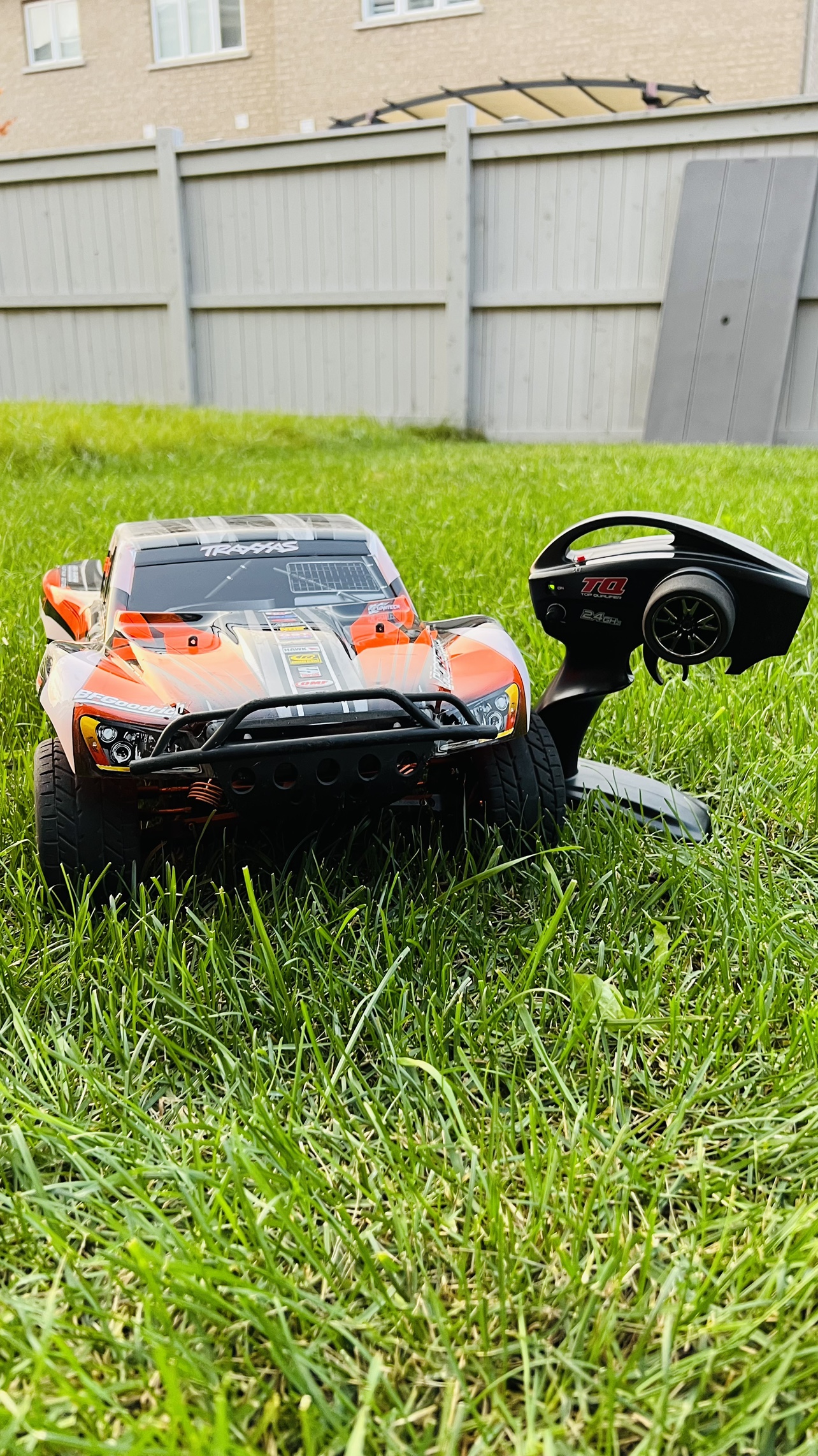 Traxxas Slash 2WD RC Car