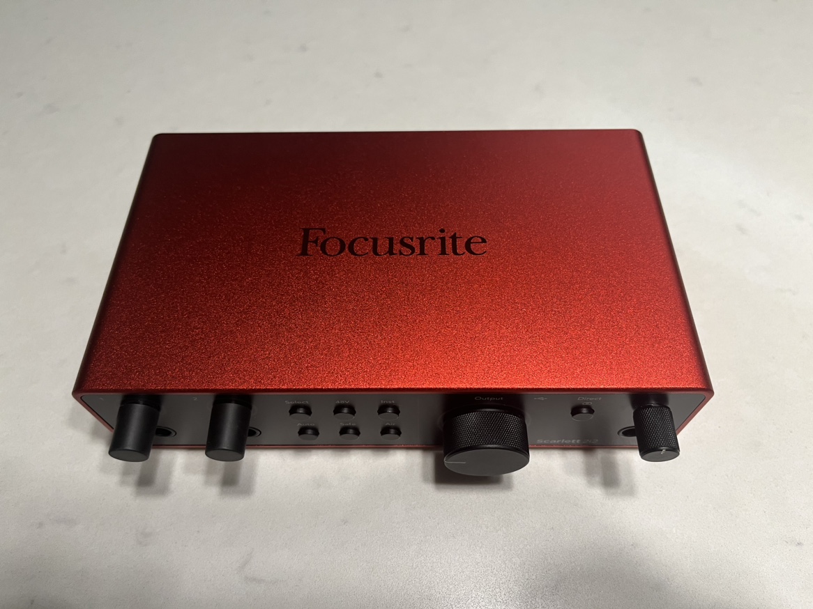 Focusrite Scarlett 2i2 Audio Interface (4th Gen) - photo 3