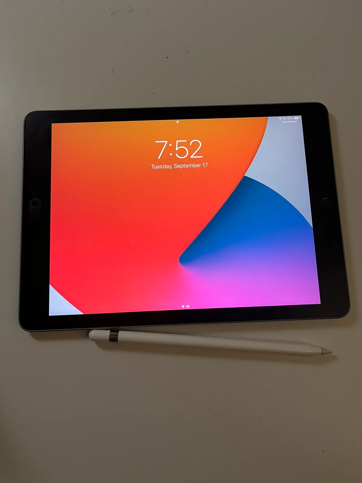 iPad with Apple Pencil thumbnail