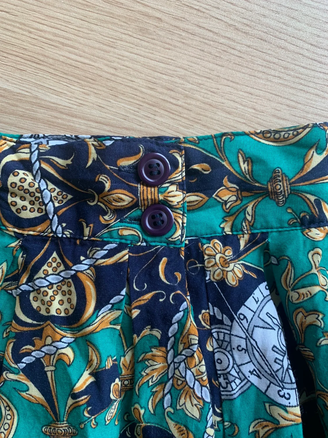 Vintage Pleated Printed Skirt image indicator(8)