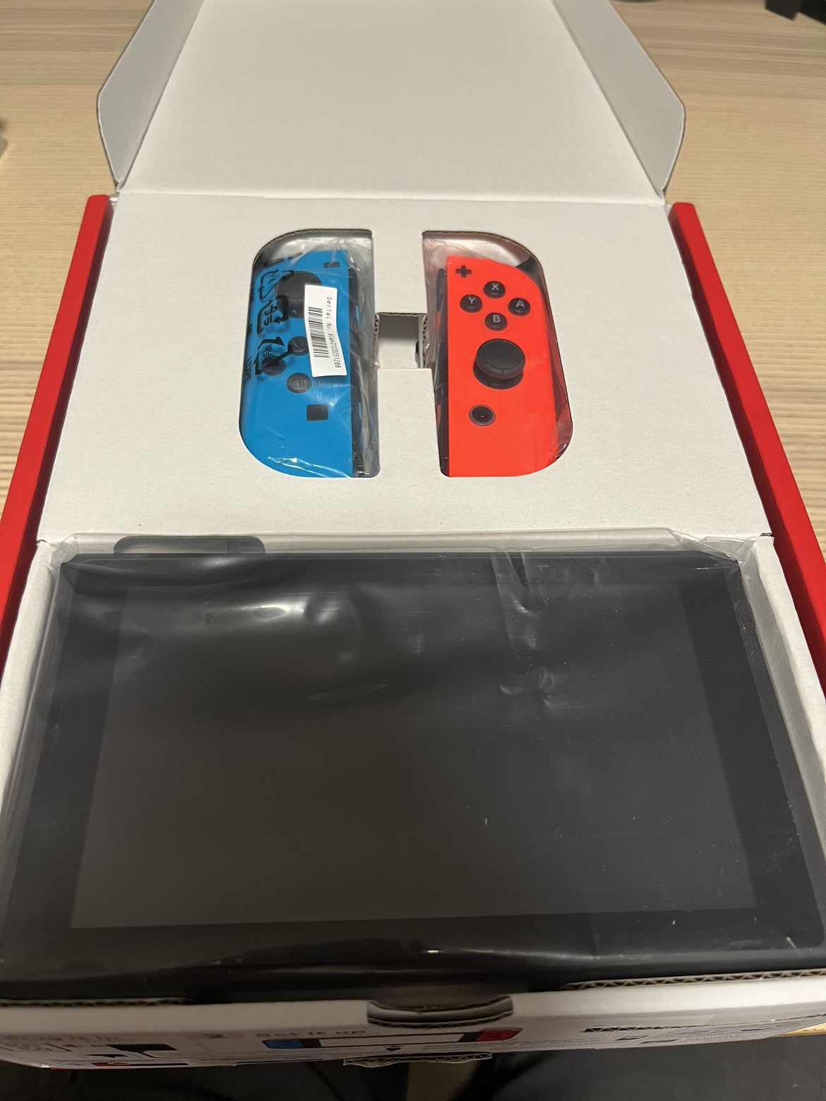 Brand New Nintendo Swicht Whit 4 Games - photo 4