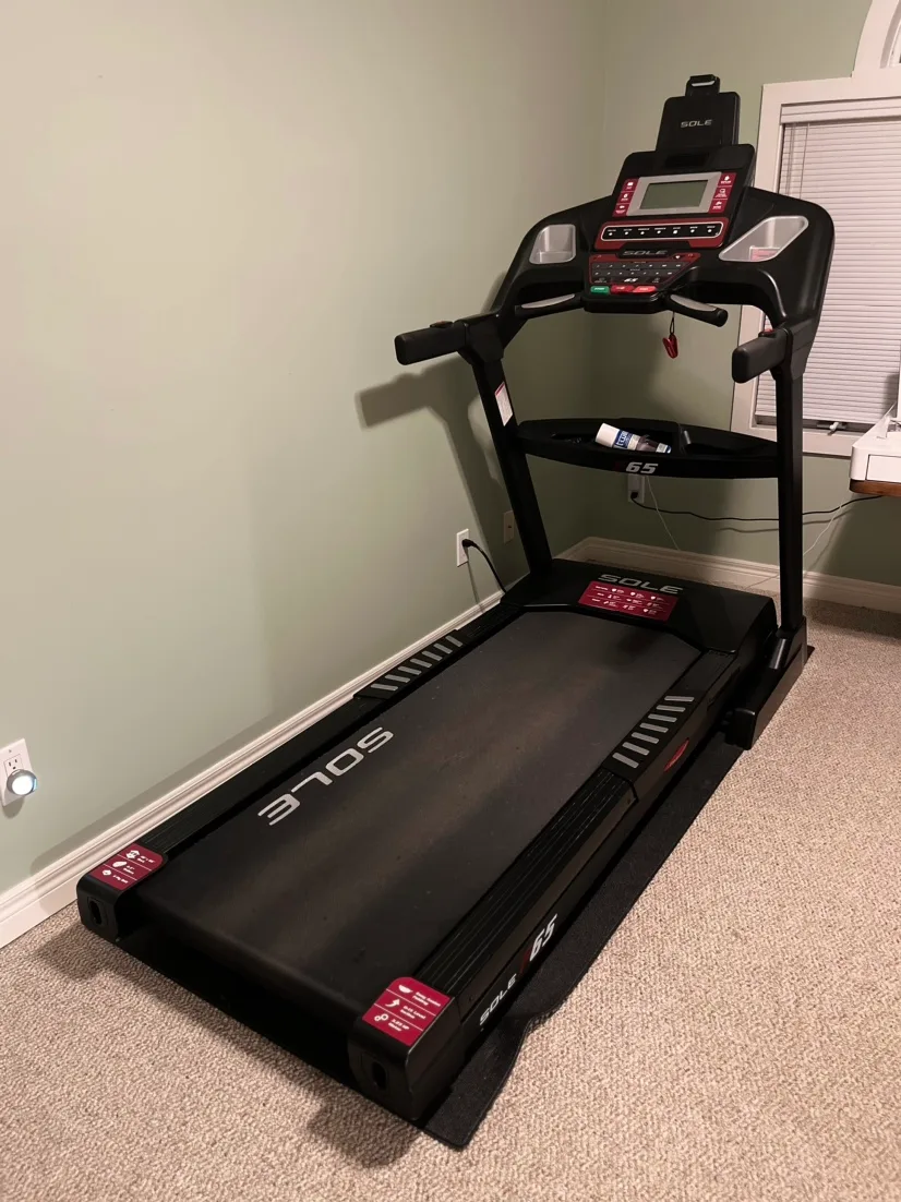 Sole F65 Treadmill thumbnail