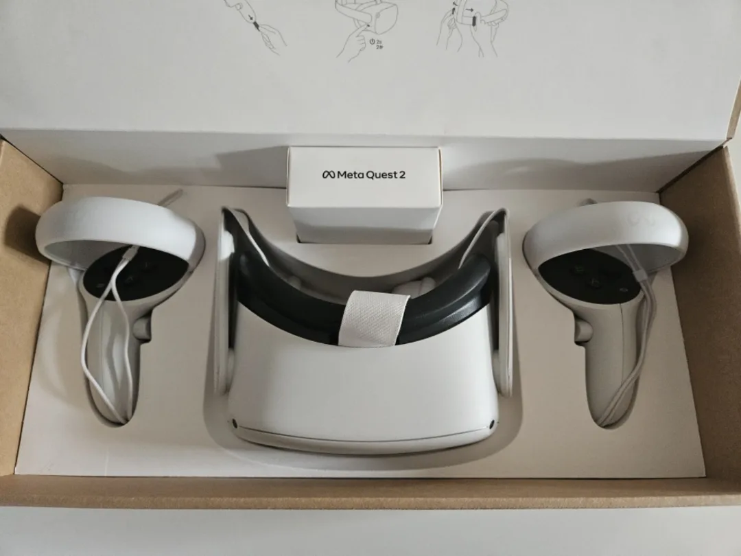 Meta Quest 2 VR Headset thumbnail