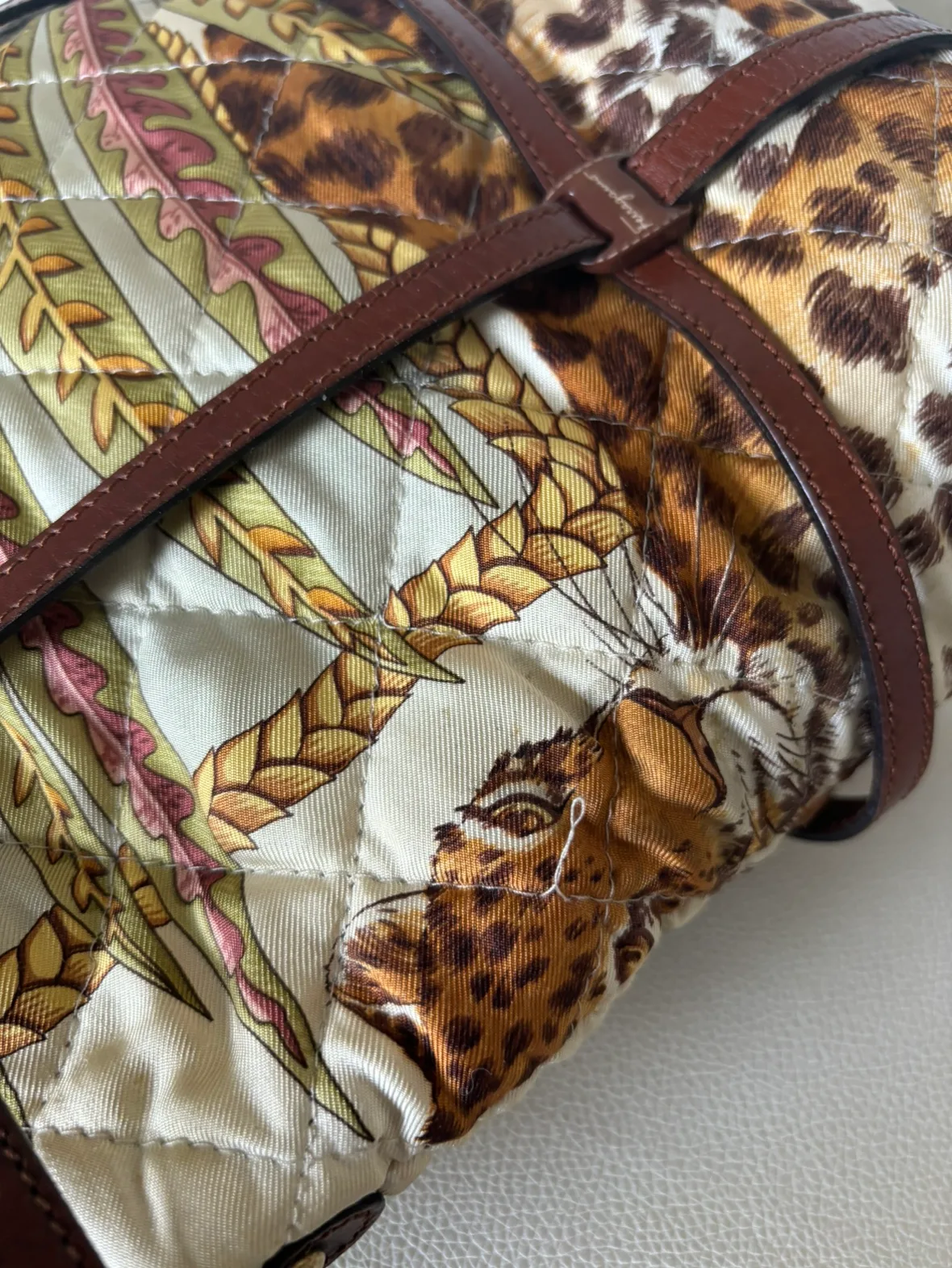 Salvatore Ferragamo Vintage Tote Bag Authentic image indicator(4)