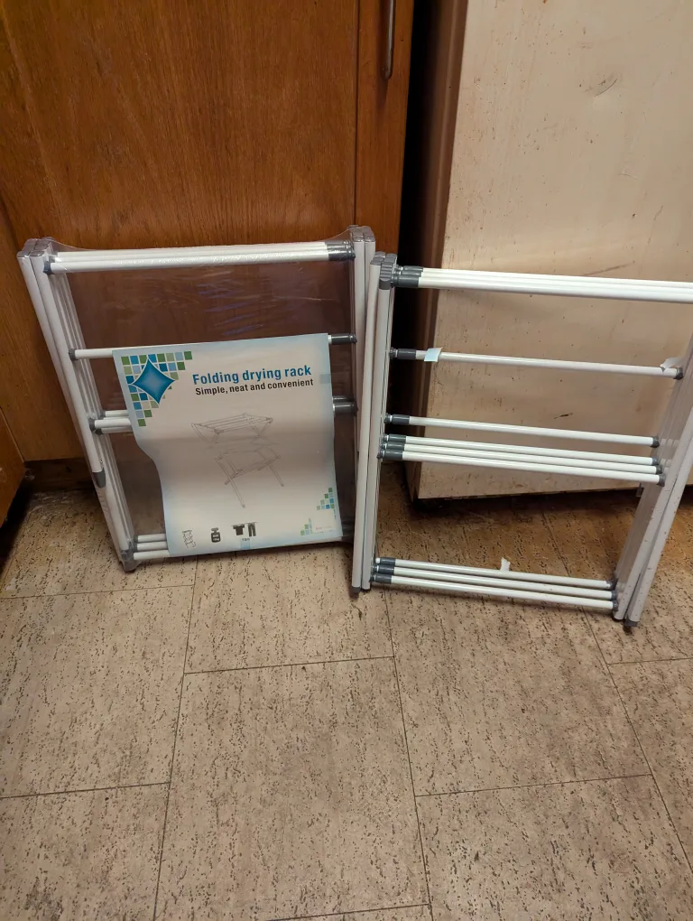 2 folding expandable drying racks thumbnail