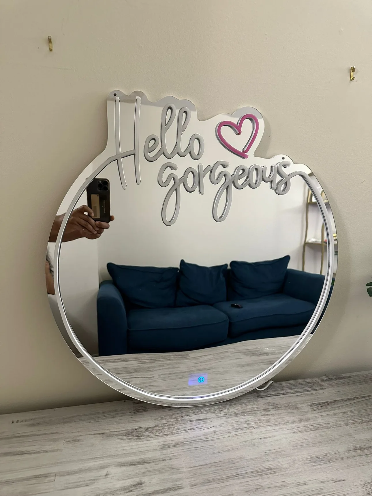 Hello Gorgeous Neon Sign Mirror image indicator(2)