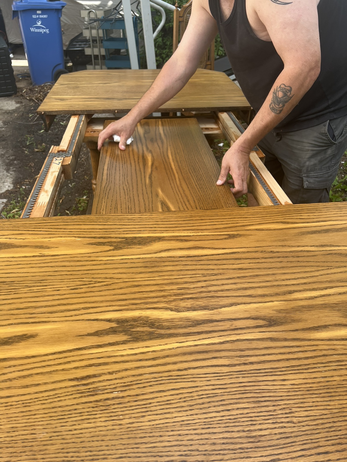 Extendable Dining Table - photo 3
