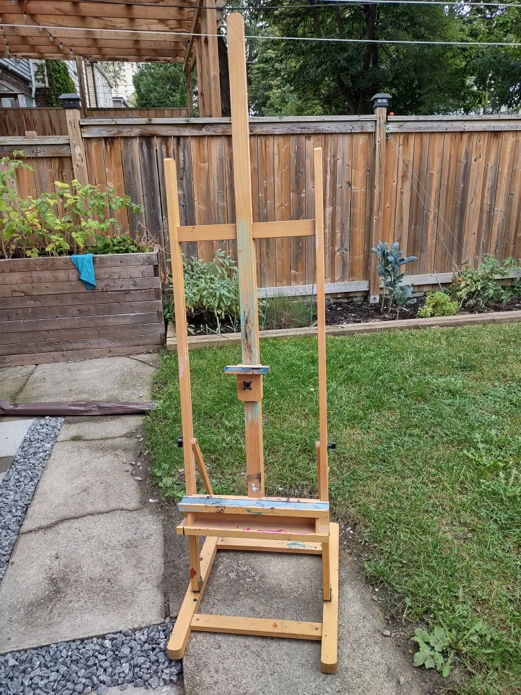 Wooden Artist's Easel thumbnail
