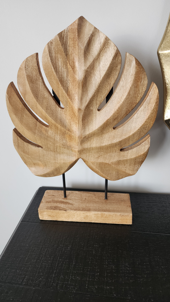 Wooden Leaf Decor