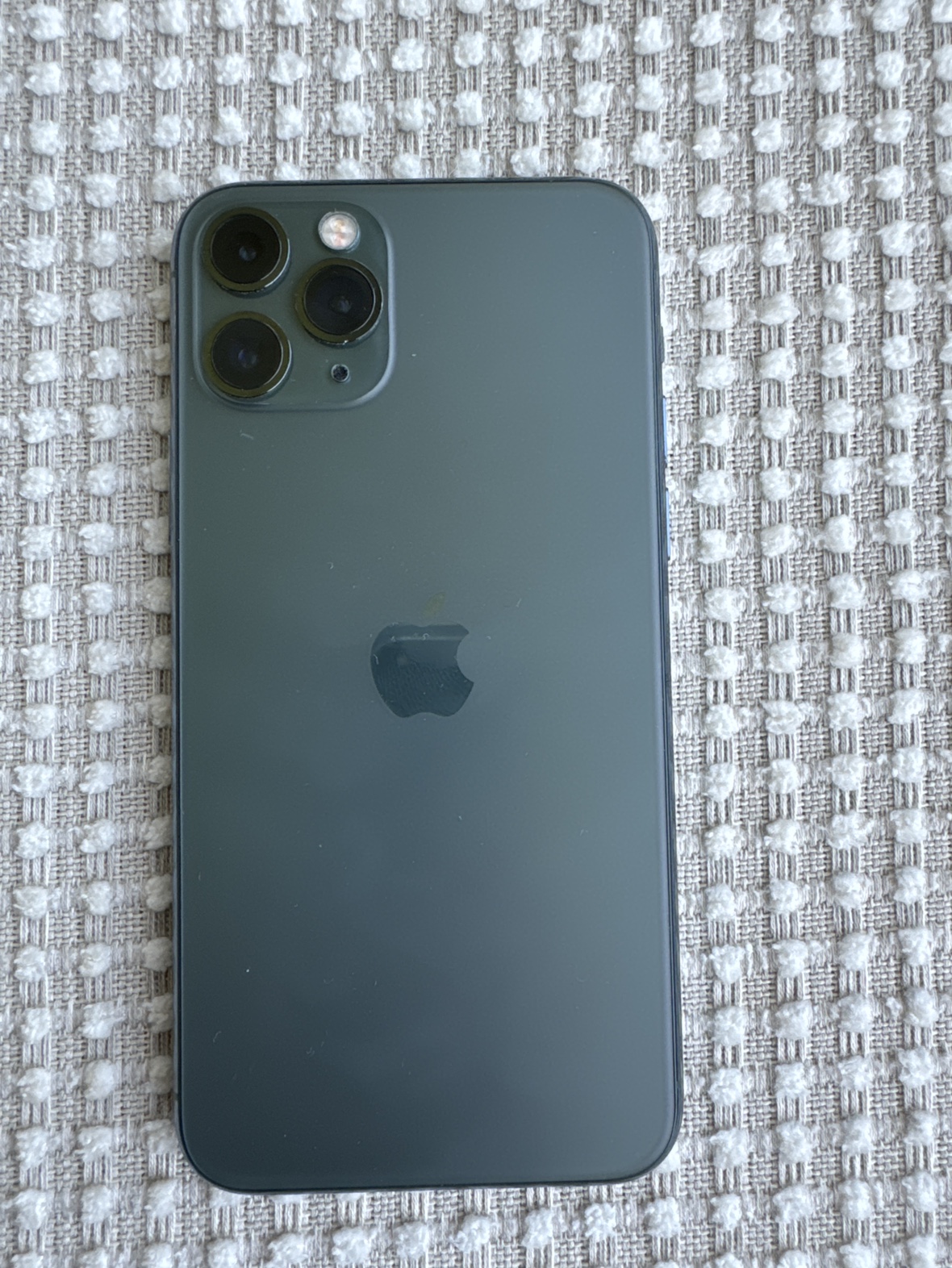 iPhone 11 Pro - Midnight Green - photo 2
