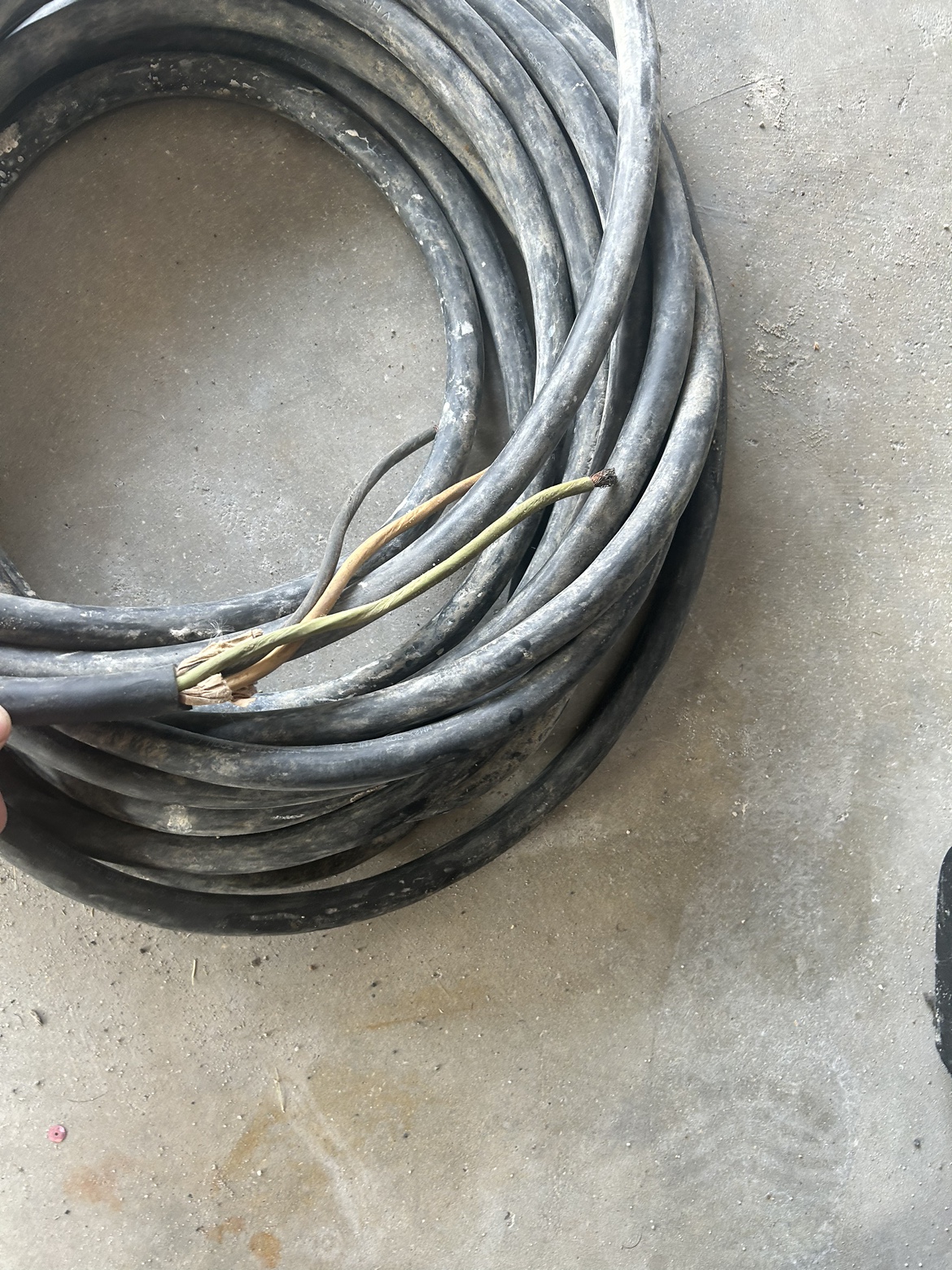 Black Electrical Wire - photo 2