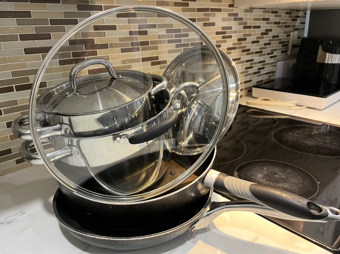 Stainless Steel Pans, Pots & Lids thumbnail