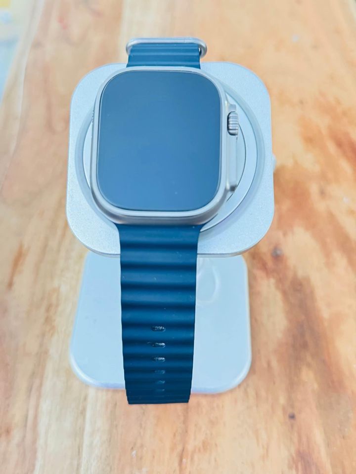Apple Watch Ultra 2 - photo 2