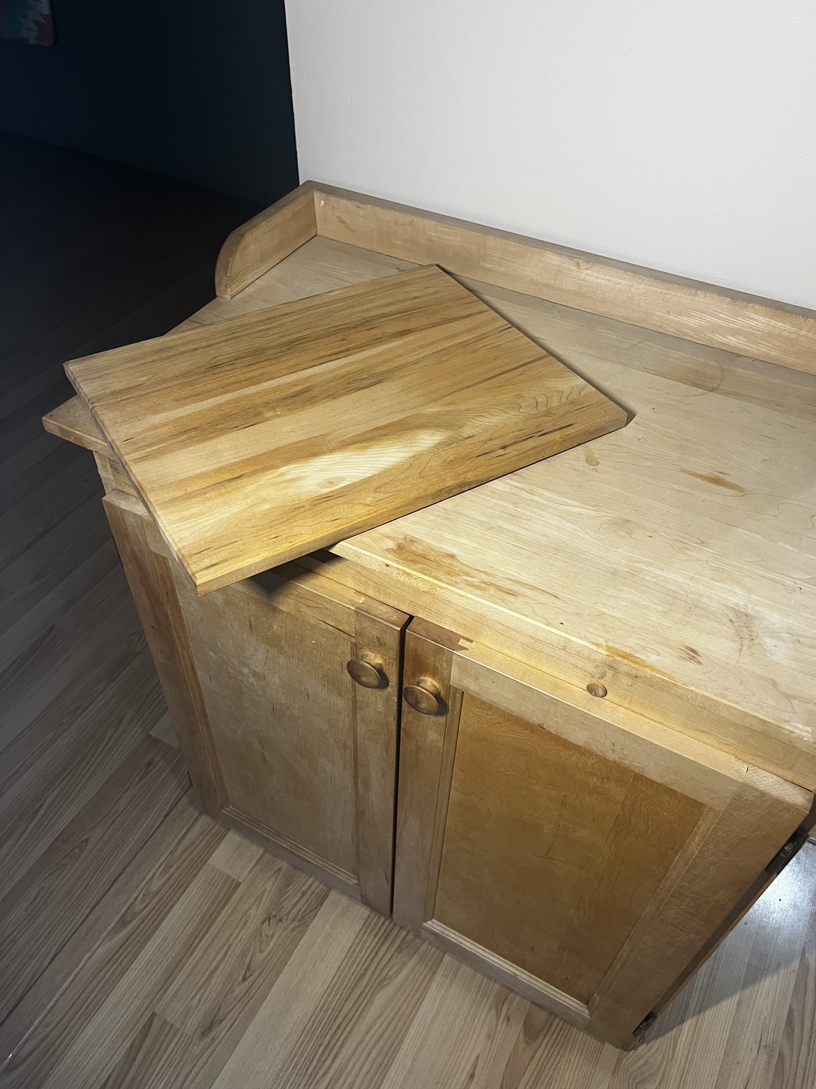 Solid wood stand alone kitchen cabinet - photo 3