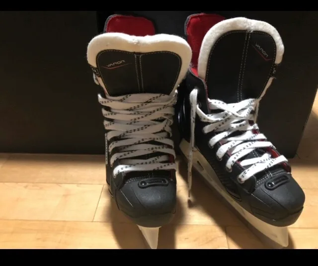 🧡Like New-Bauer Vapor Hockey Skates image indicator(4)