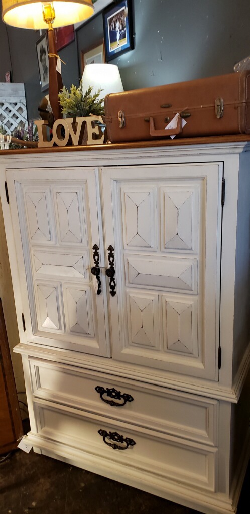 White dresser