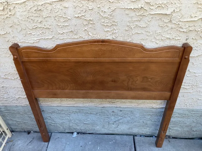 Free TWIN headboard