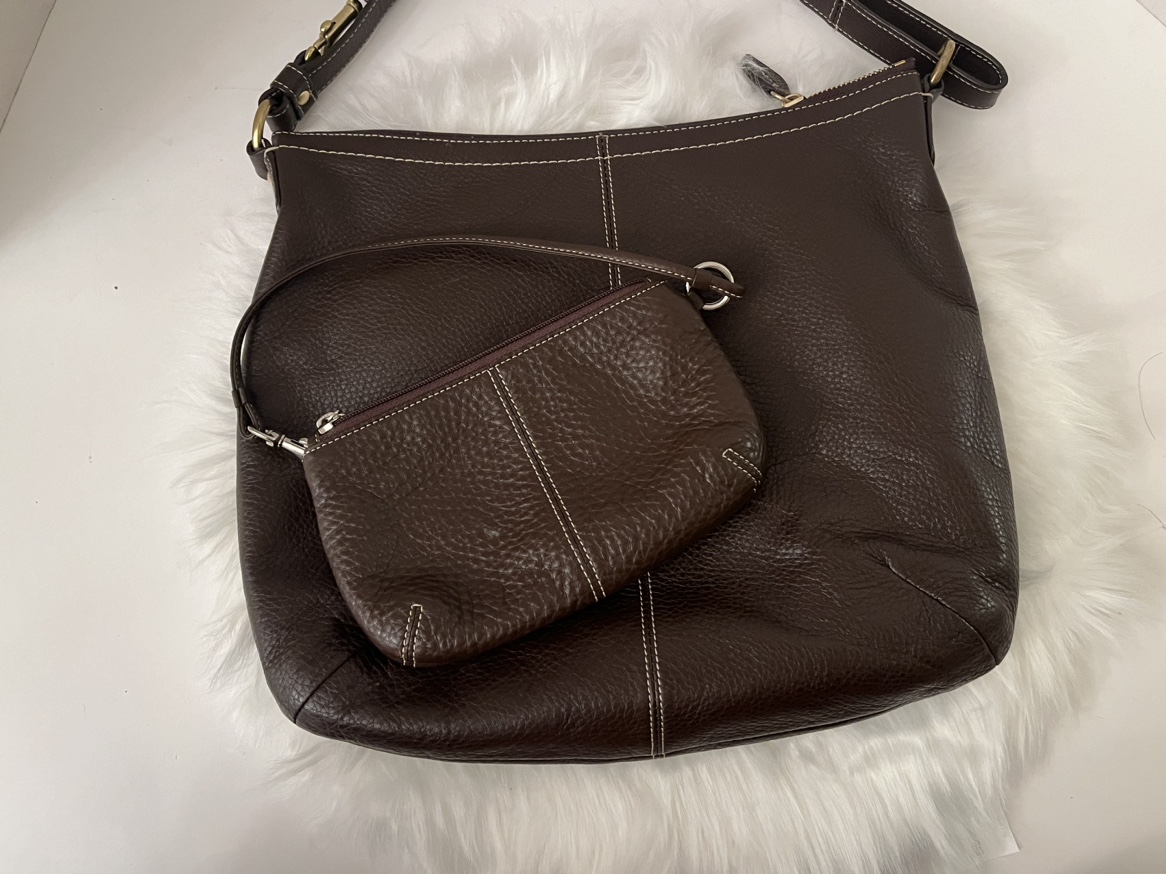 👜 Coach Brown Leather Shoulder Bag Set (2 Pieces) 👜 - photo 2