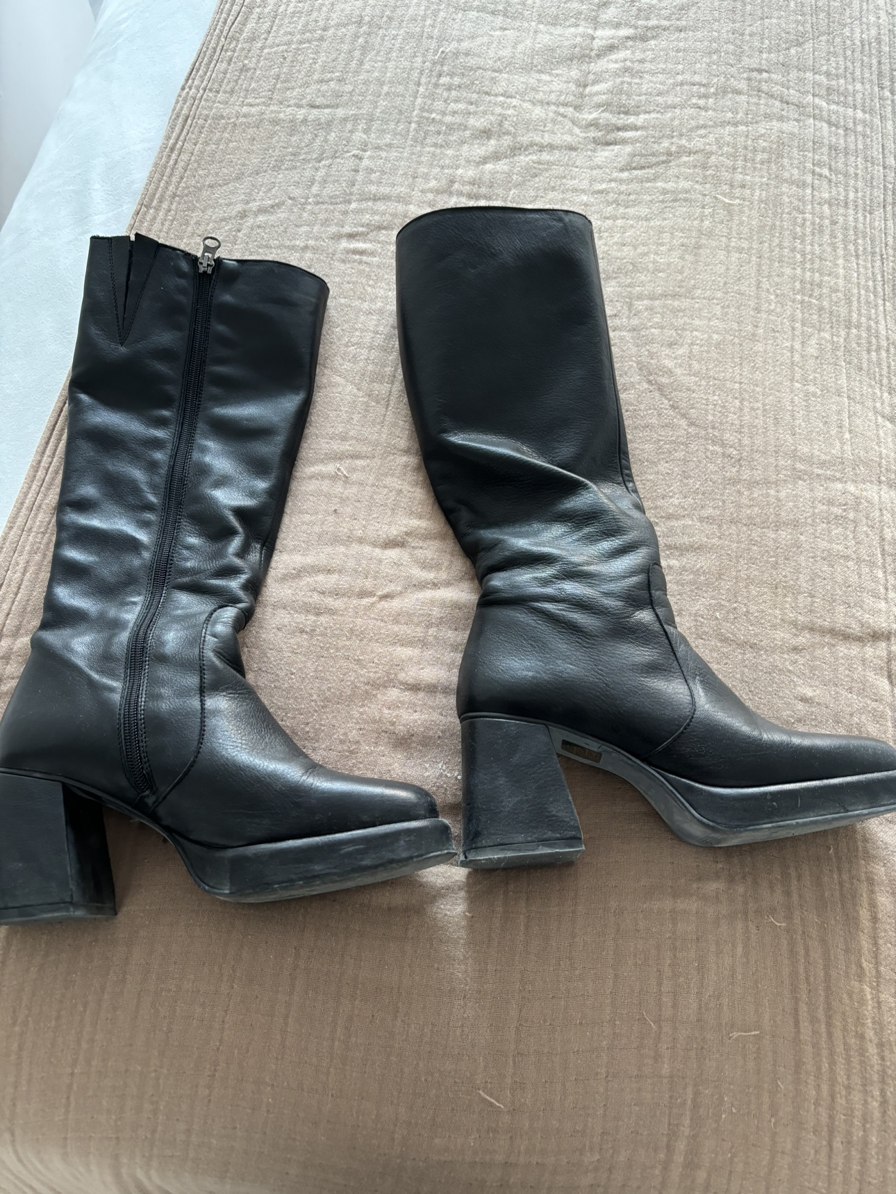 L’intervalle black Leather Knee High Boots - photo 4