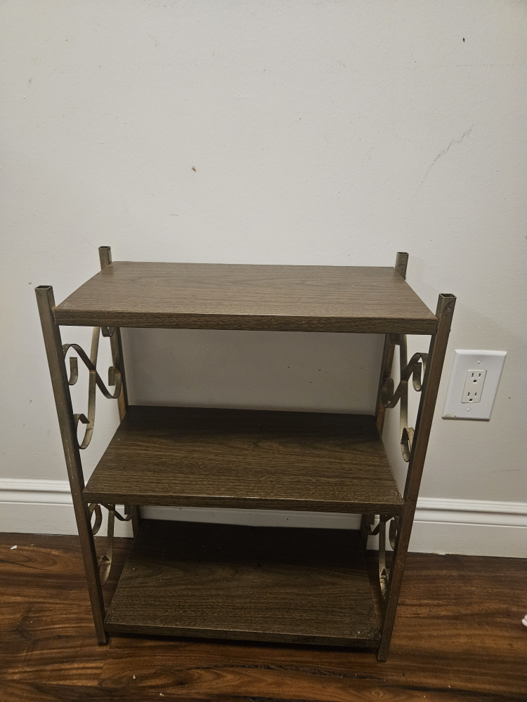 3 Shelf Unit