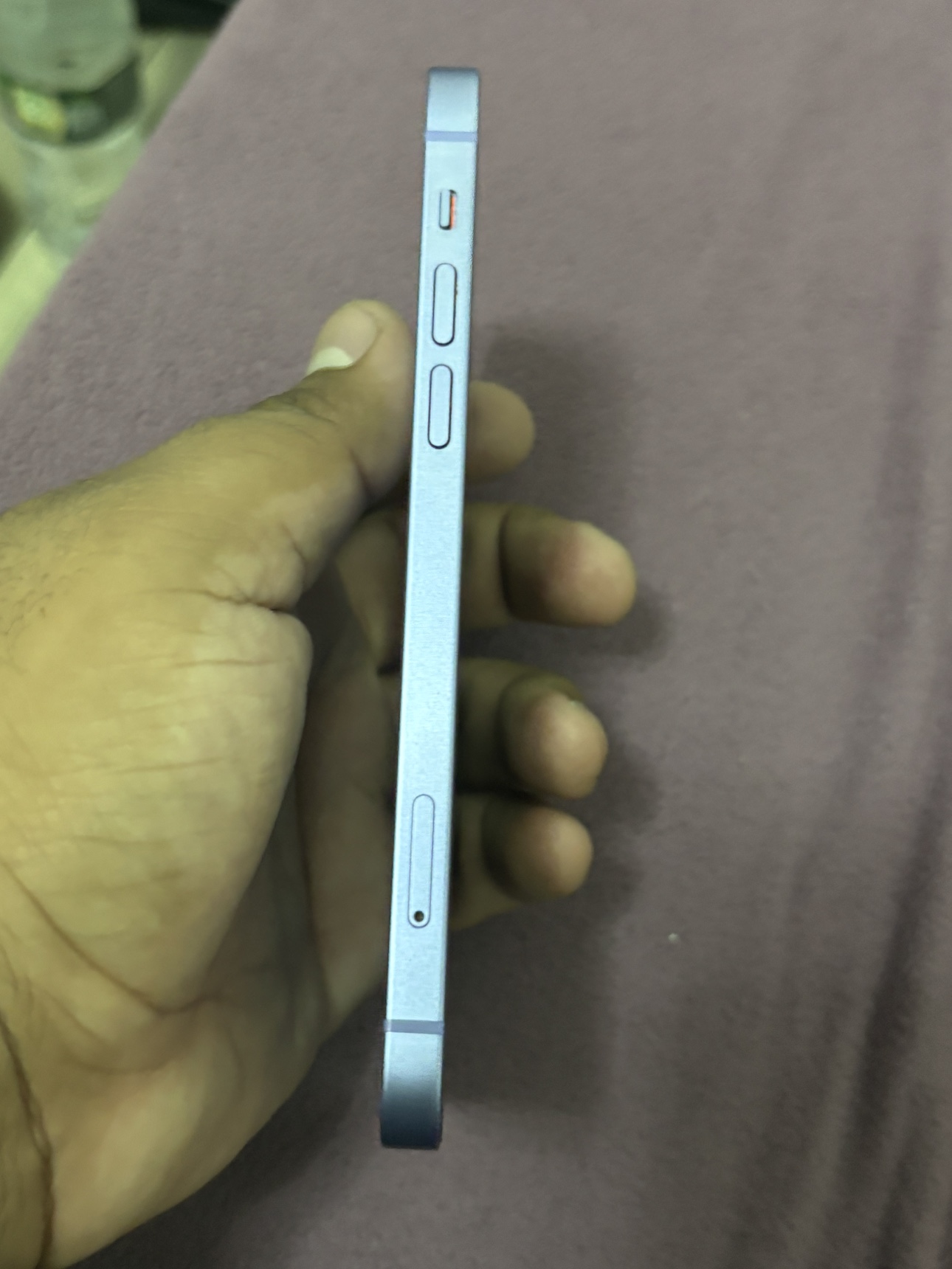 iPhone 12 carrier locked 64Gb 90% battery life - photo 3