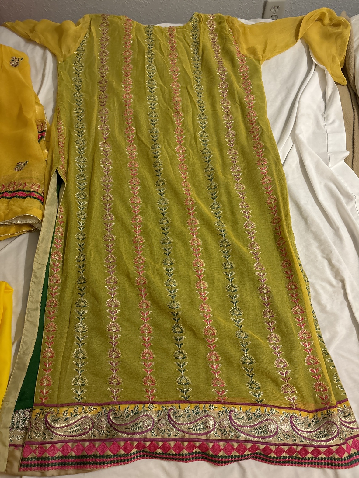 Green and Yellow,pink palazzo Kameez - photo 5