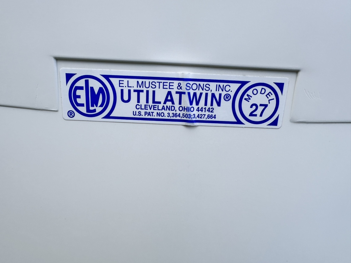 MUSTEE Double laundry sink/ utility sink - photo 4