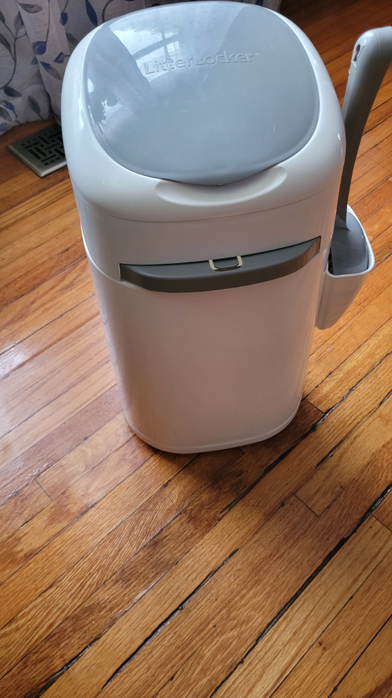 Litter Locker Self-Cleaning Litter Box