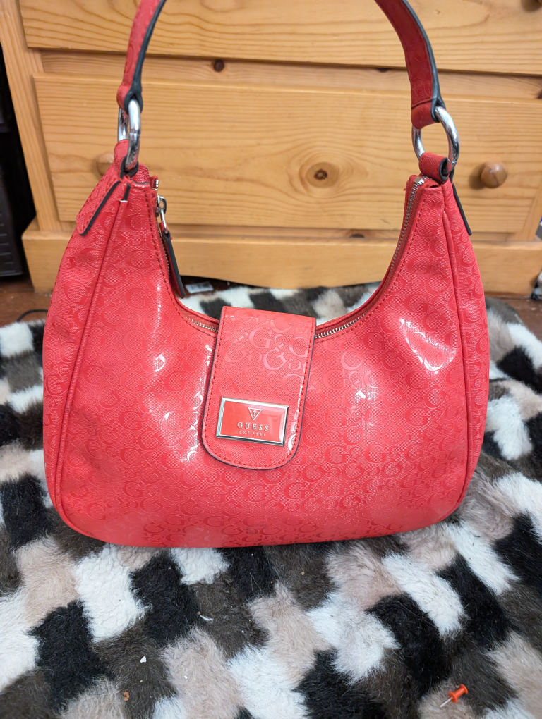 Guess Purse - ABSOLUTELY STUNNING 😍