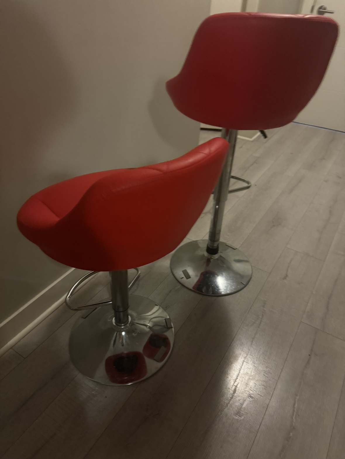 Red Bar Stools - photo 2