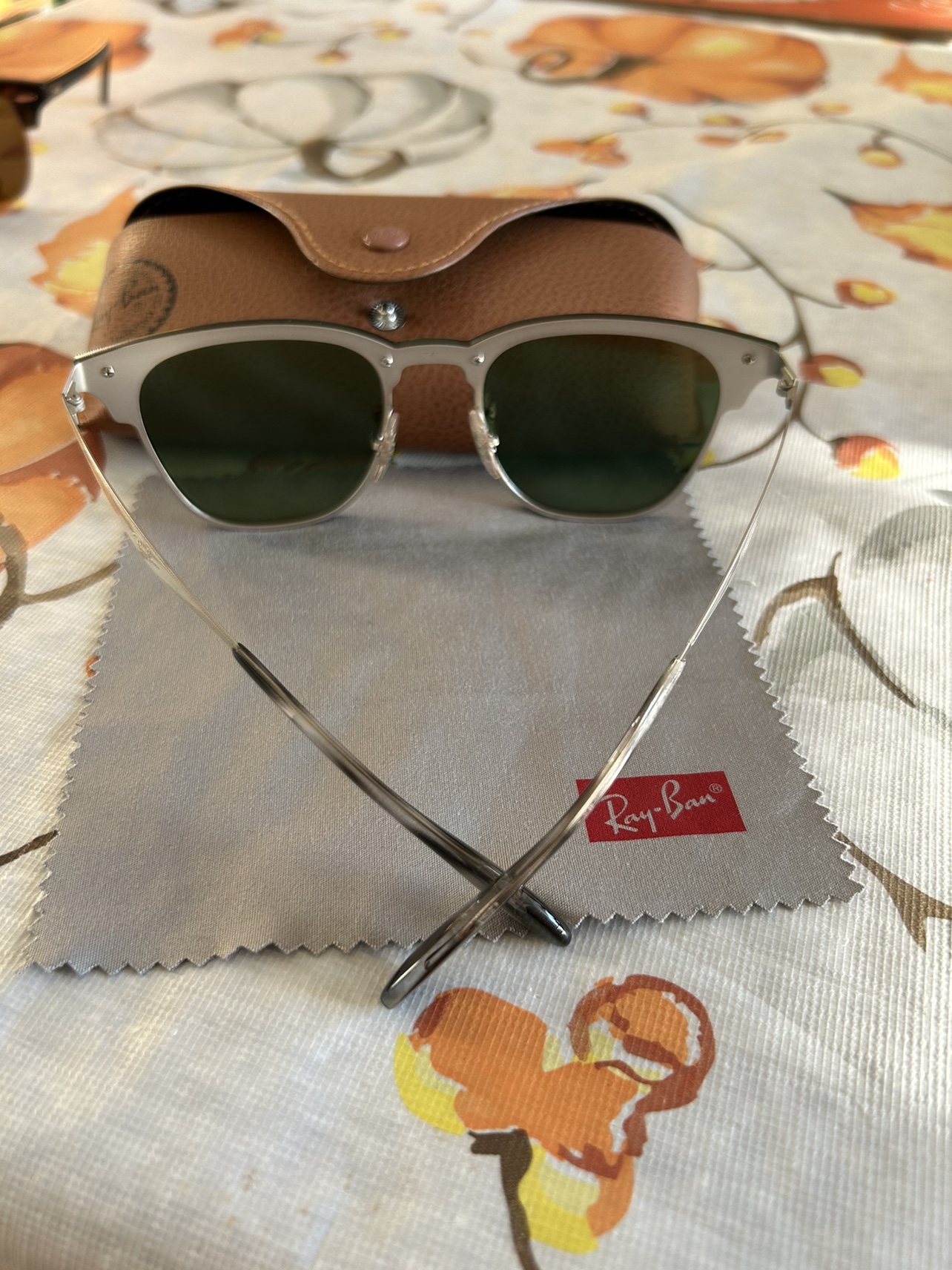 Ray-Ban Sunglasses - photo 5