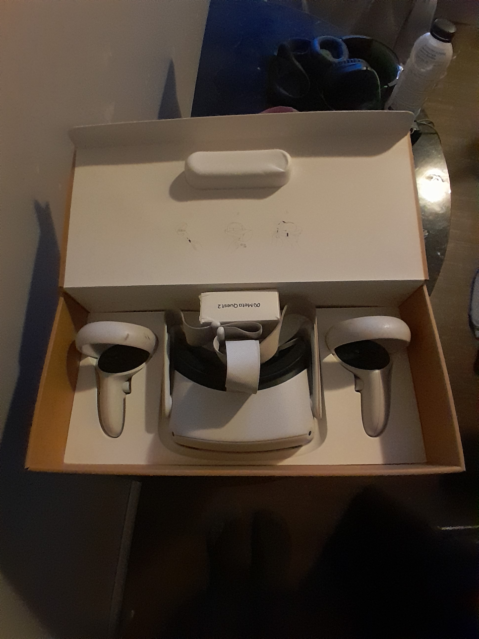 Oculus Quest 2 VR Headset - photo 3