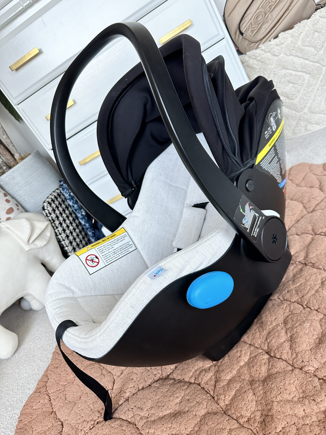 Clek Liing Car Seat - photo 3