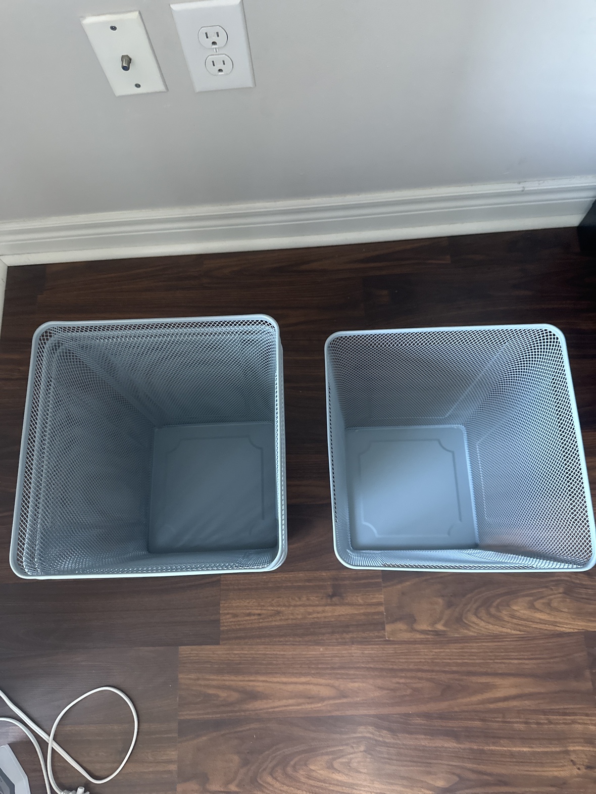 Wire Mesh Bins Set of 3 (Can buy separately) - photo 2