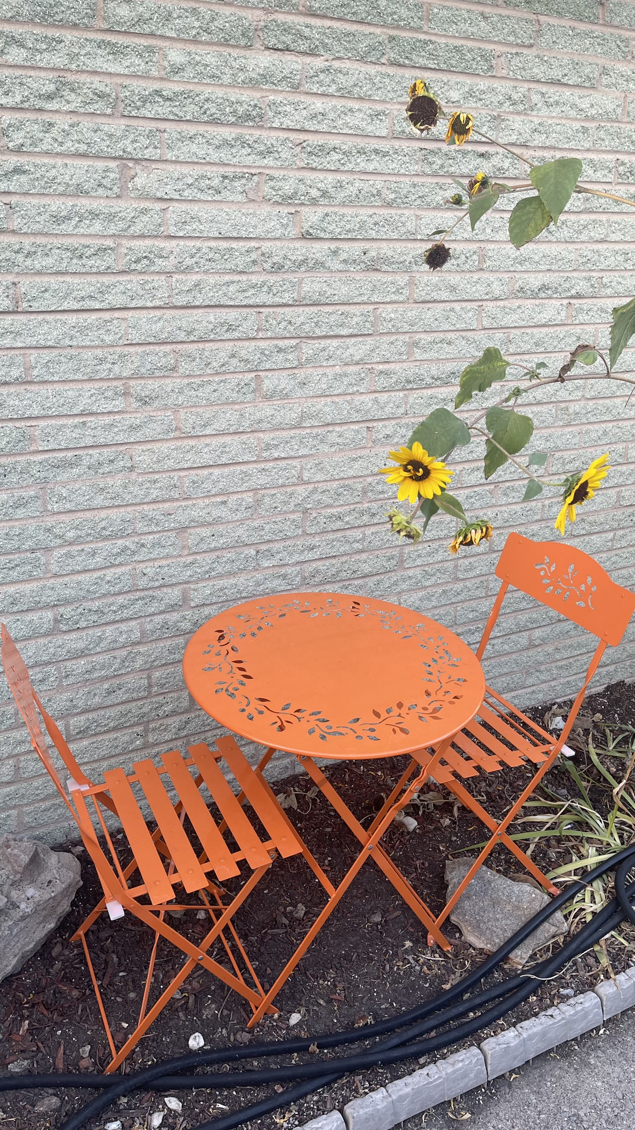 Orange Patio Table and Two Chairs folding - photo 2
