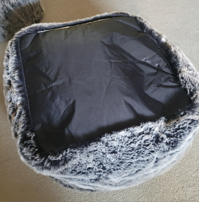 Faux Fur Bean Bags - photo 4
