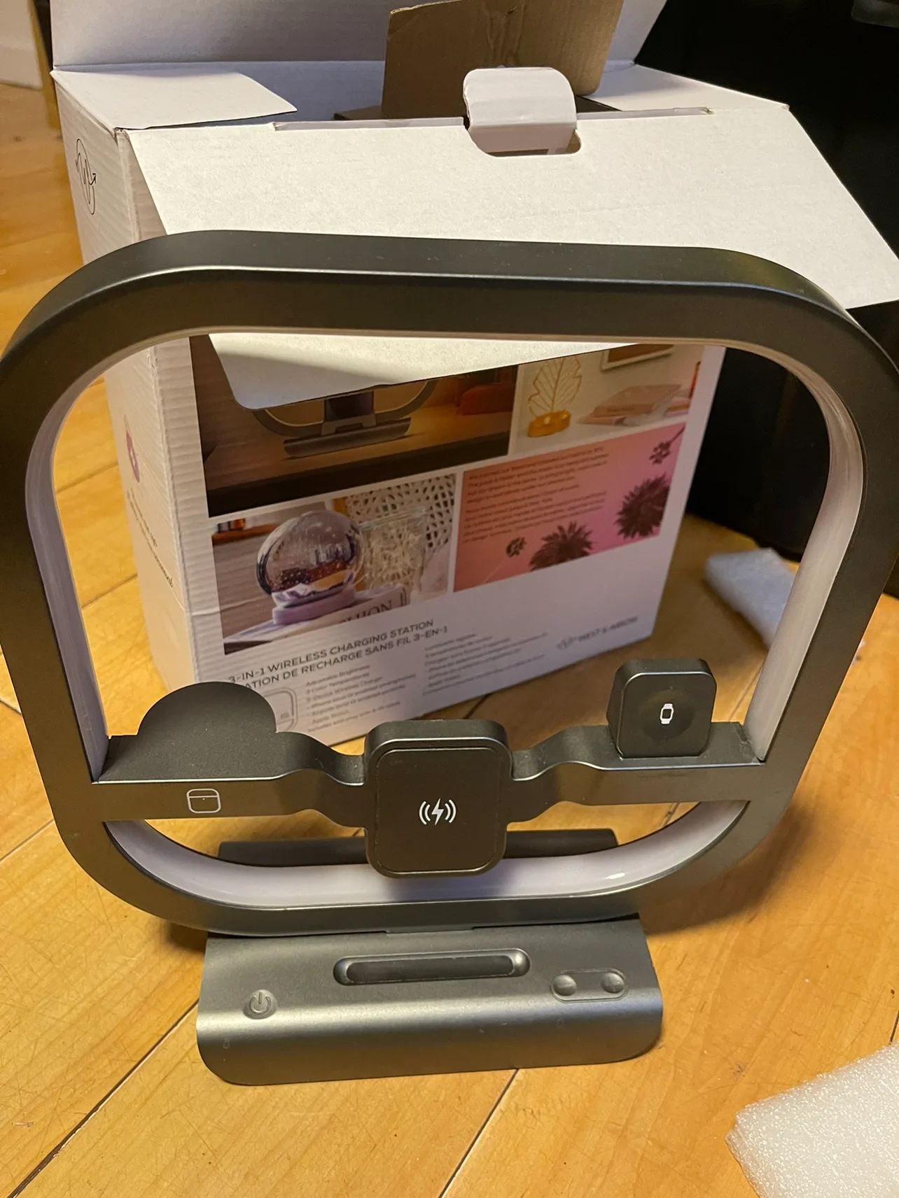 West & Arrow Wireless Charging Station image indicator(4)