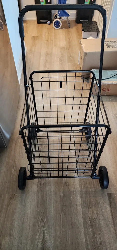 Folding Shopping Cart thumbnail