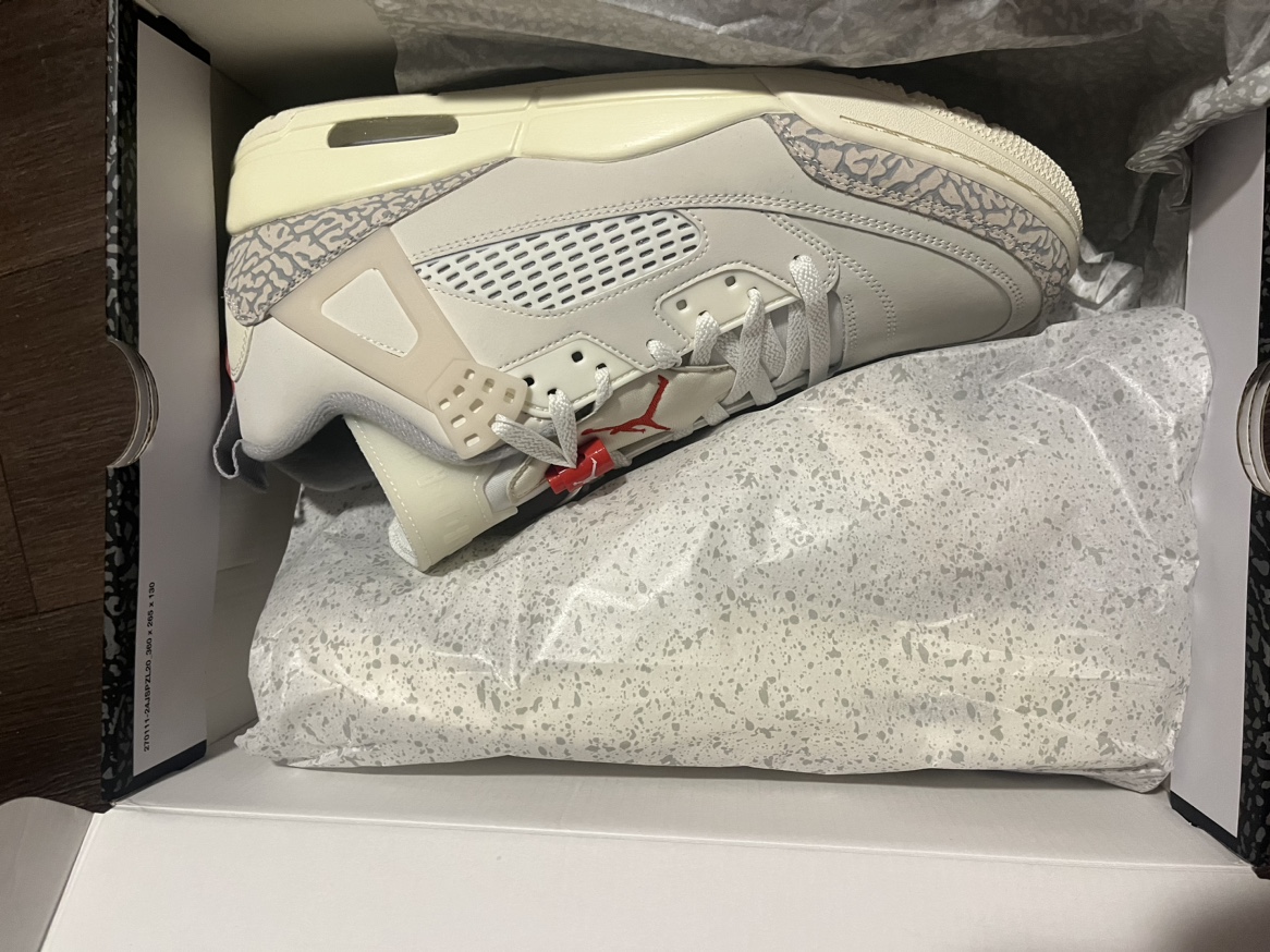 Air Jordan 4 Retro "Shimmer" - photo 2