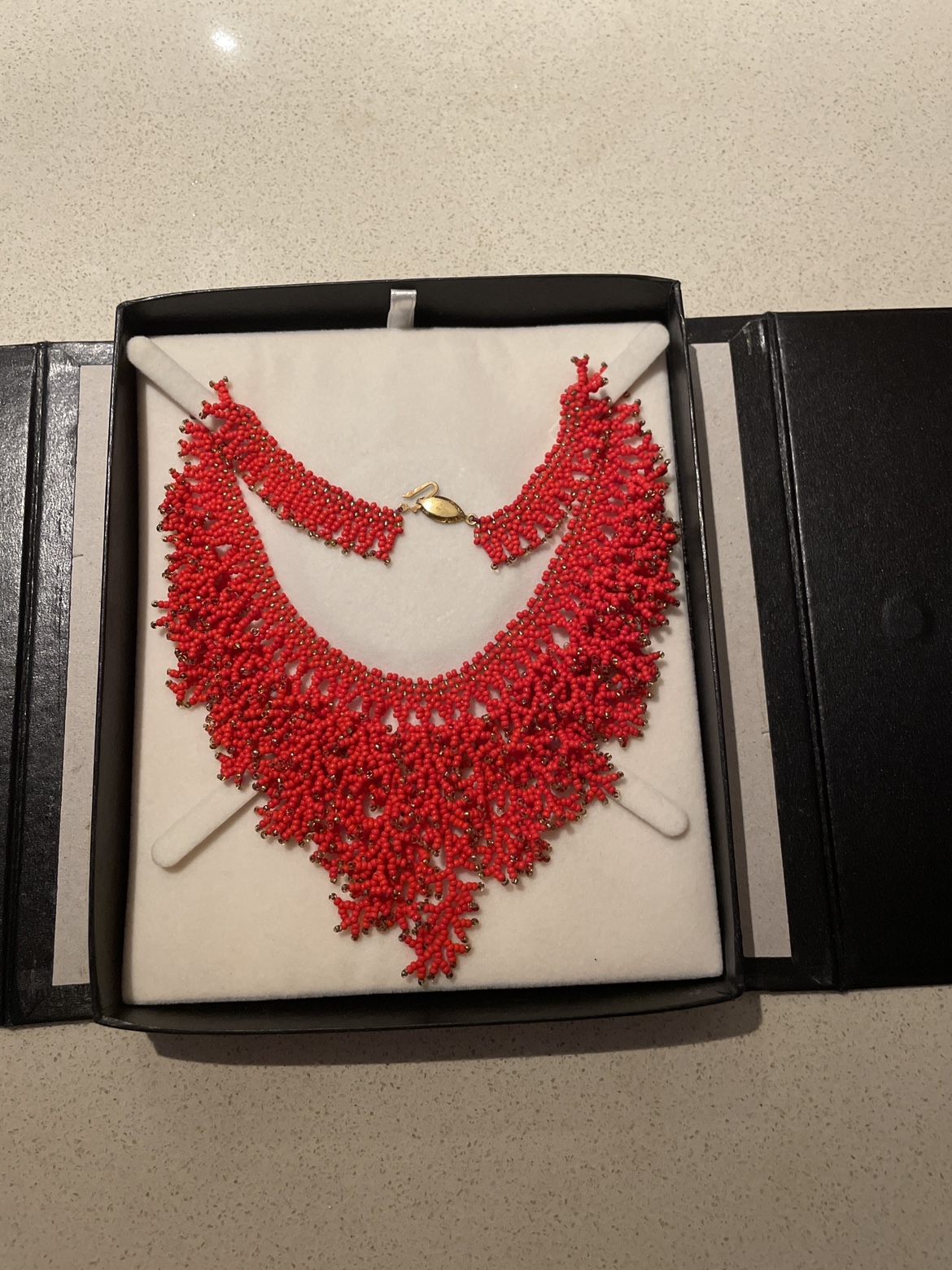 Hand made Beaded Necklace Set - photo 2